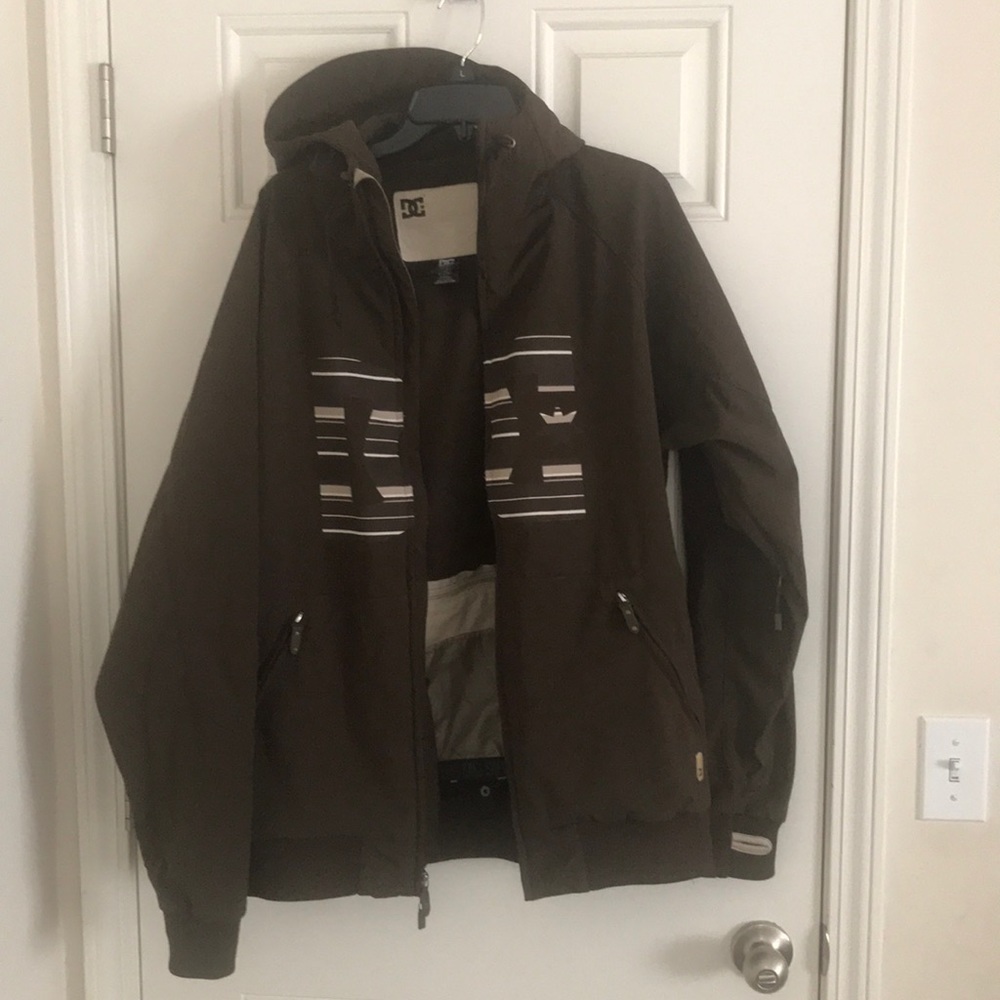 DC Replacement softshell hoodie, size M.